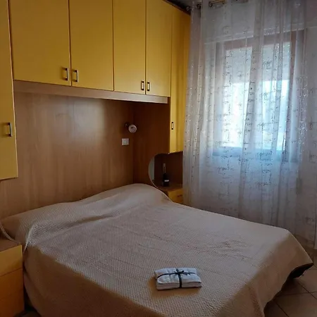 With Terrace And Parking Apartment Rosolina